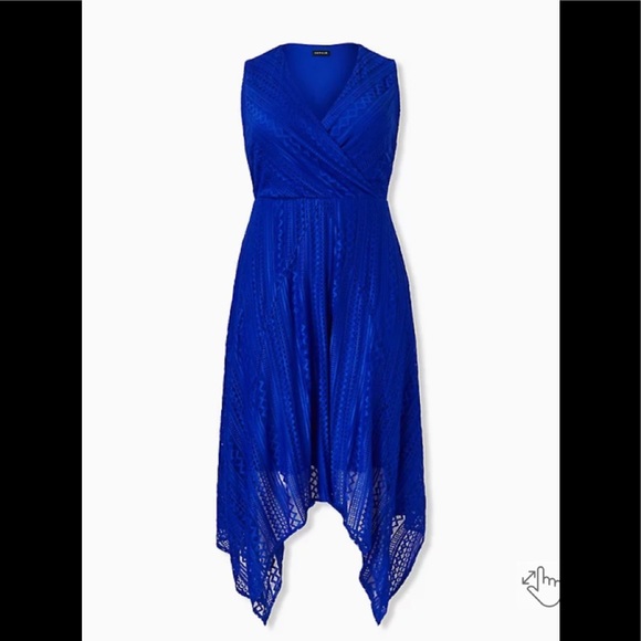 TORRID ELECTRIC BLUE GEO LACE HANDKERCHIEF MIDI DRESS size 2 - Picture 4 of 13